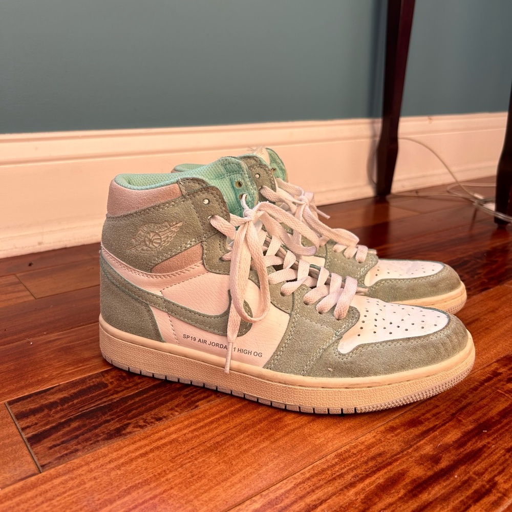 Replica Turbo Green Air Jordan 1